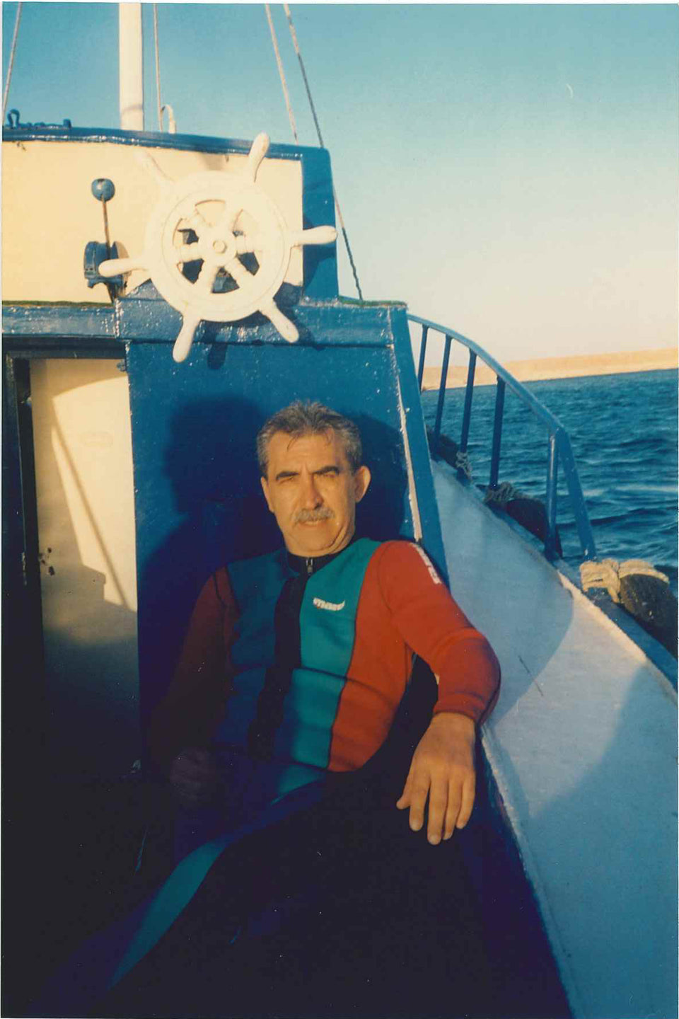 Giulietto in barca - Grecia, anni '90